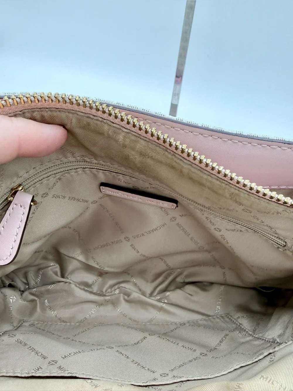 Michael Kors Nicole Large Logo Crossbody Bag Vanilla MK Signature Blush Pink